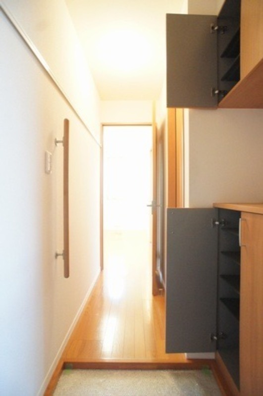 玄関　図面と現状に相違がある場合には現状を優先