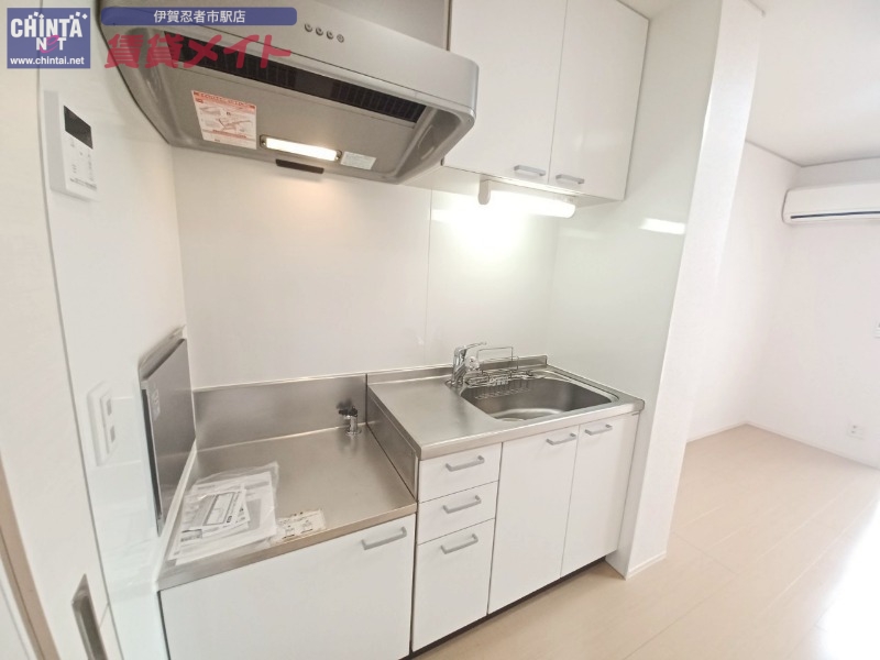 キッチン　同物件別室写真