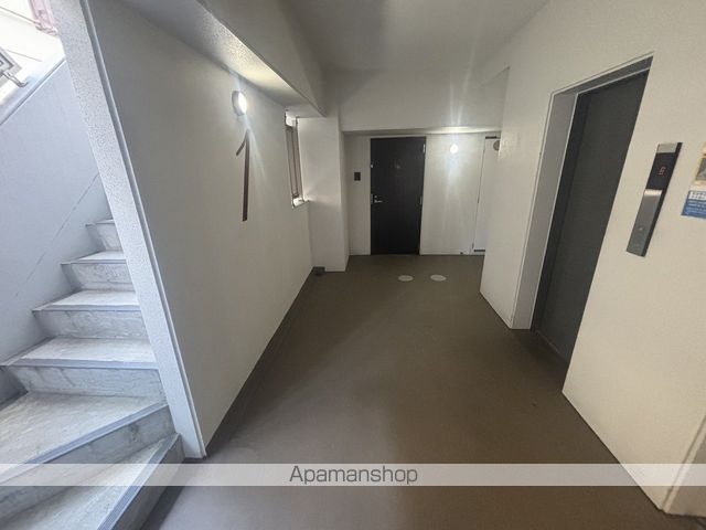 ロビー　ロビー