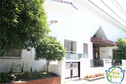 幼稚園・保育園　鳥羽保育所（幼稚園・保育園）まで165m