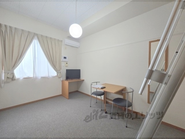 居室・リビング　洋室