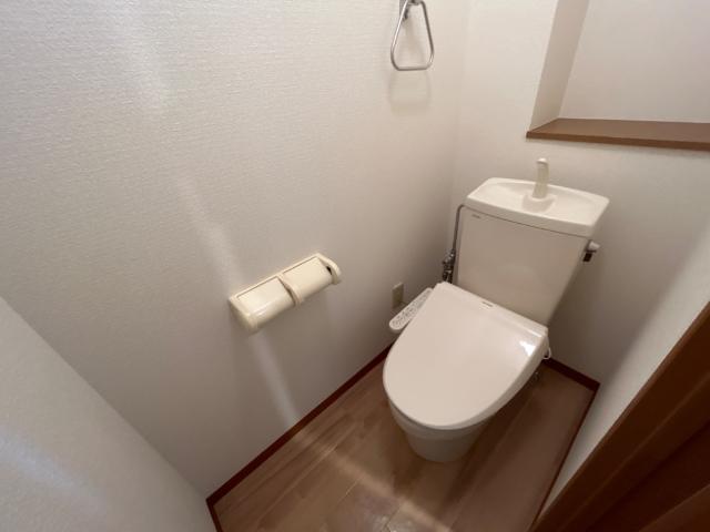 トイレ　トイレ