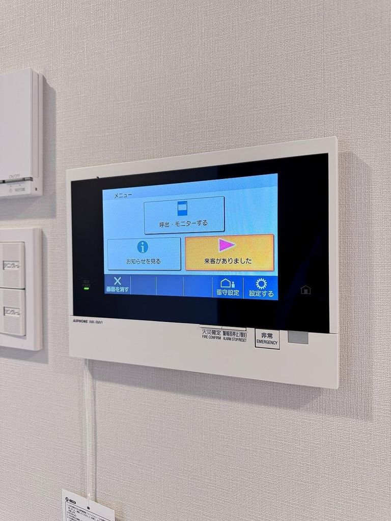 セキュリティ　TVモニタ付きインターホン