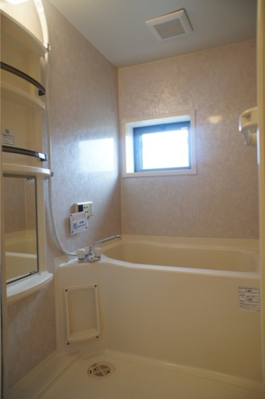 バス・シャワールーム　図面と現状に相違がある場合には現状を優先