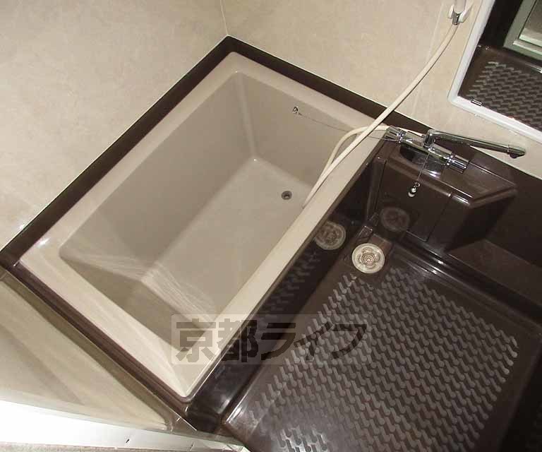 バス・シャワールーム　清潔感のあるバスルームです！