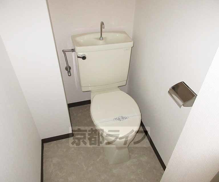 トイレ　清潔感のあるトイレです！