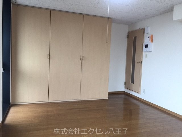 居室・リビング　同建物イメージ写真です。
