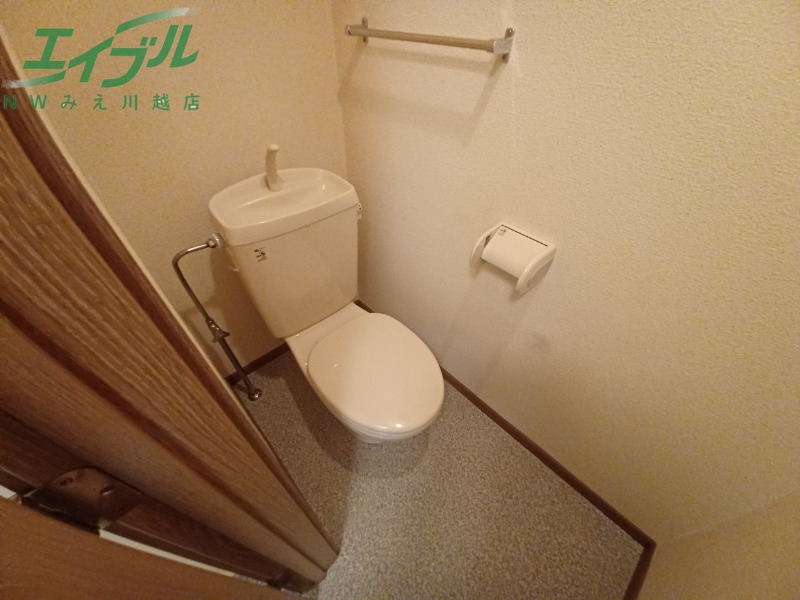 トイレ　別部屋同型タイプです。