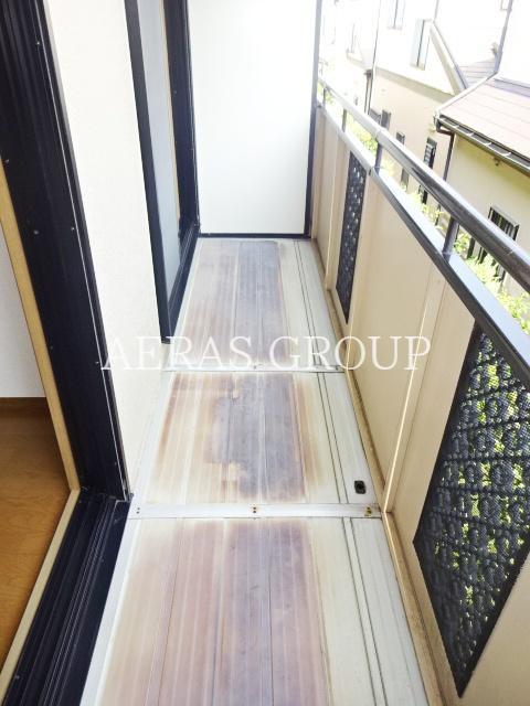 バルコニー　他部屋参考。