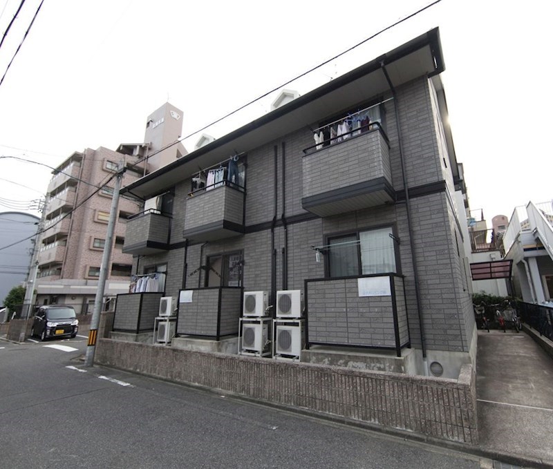 建物外観　外観　屋根付き駐輪場有り