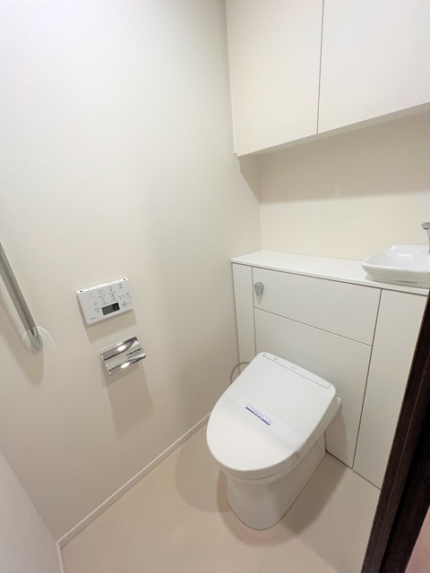 トイレ　別部屋参考画像