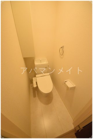 トイレ　ゆったりとした空間のトイレです