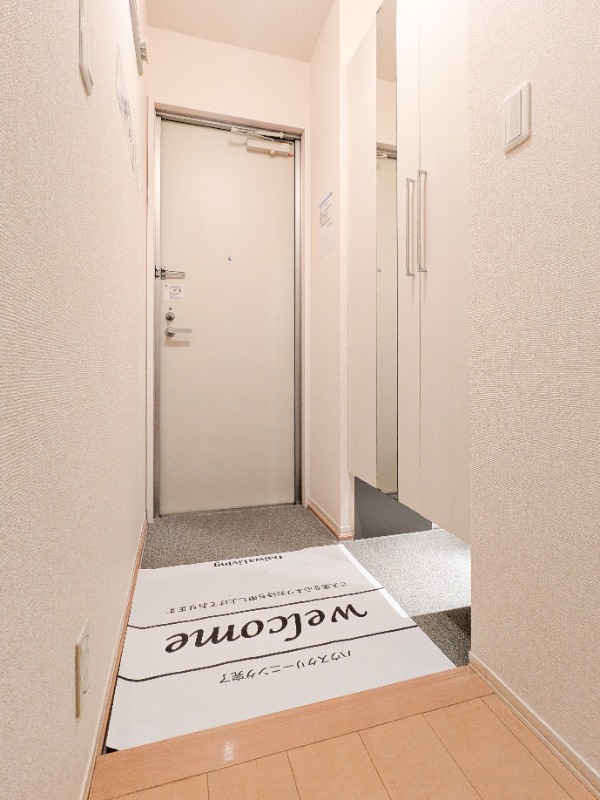 玄関　図面と現状に相違がある場合には現状を優先