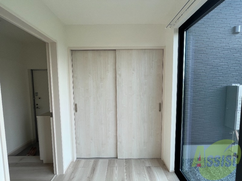 収納　収納スペースはこちら、洋室にございました