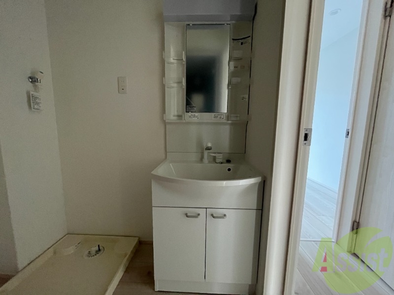 洗面設備　毎朝の身支度に嬉しい独立洗面台はこちらです