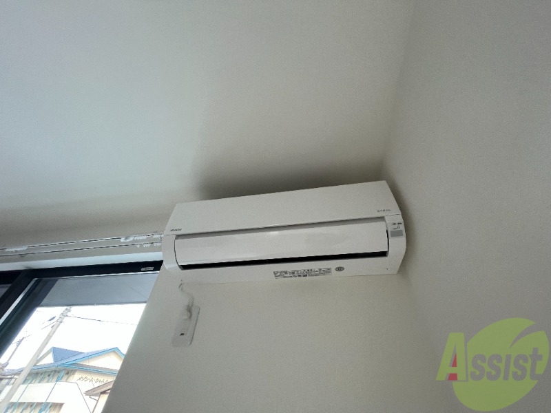 その他設備　ピカピカのエアコンはリビングにございました