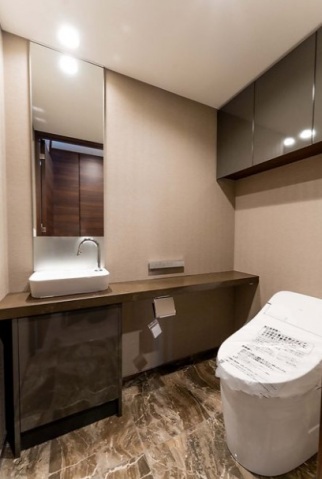 トイレ　※別部屋参照