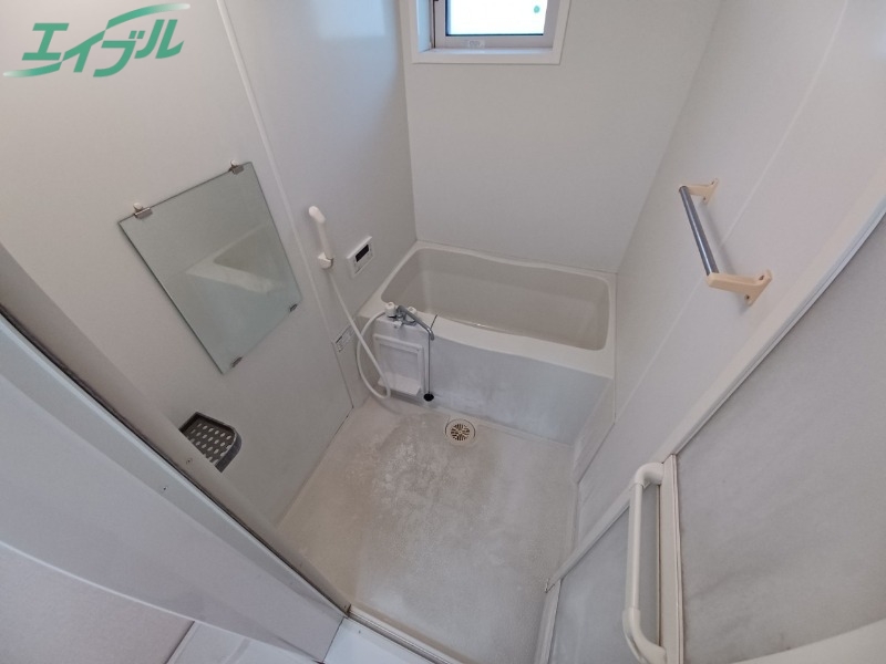 バス・シャワールーム　反転タイプ参考写真