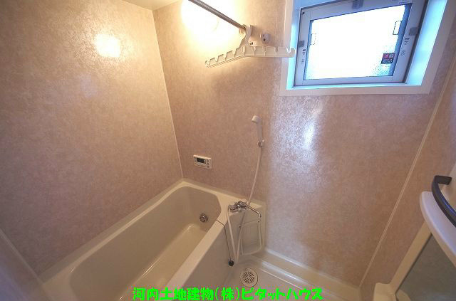 バス・シャワールーム　追い焚き・乾燥付き