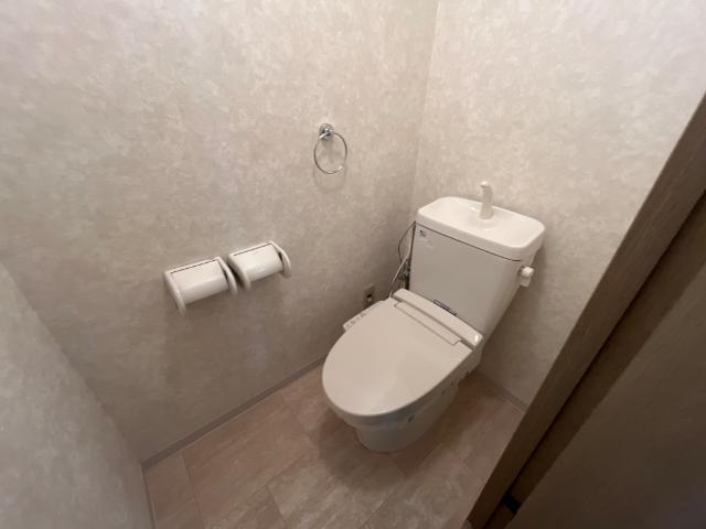 トイレ　シャワー付トイレ