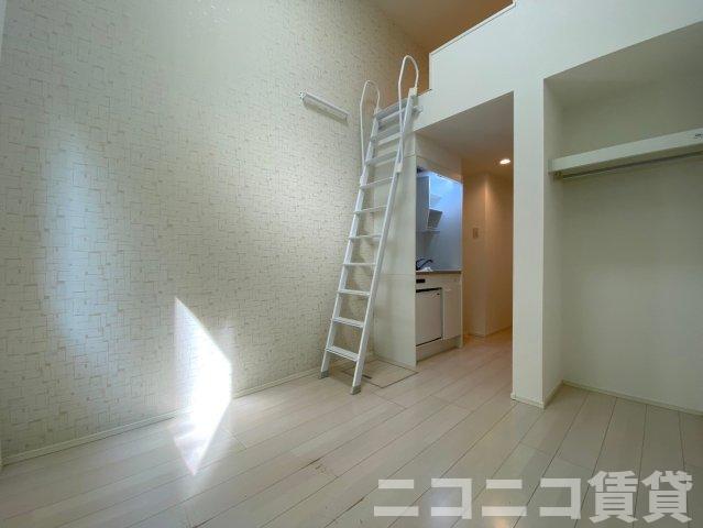 居室・リビング　別部屋イメージの為、現状を優先致します。