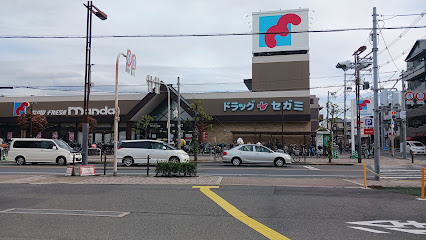 スーパー　万代 巽北店（スーパー）まで481m