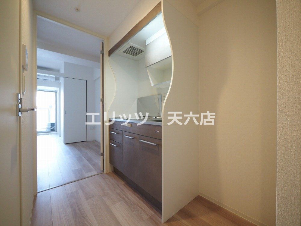 キッチン　収納