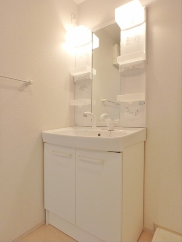 洗面設備　図面と現状に相違がある場合には現状を優先