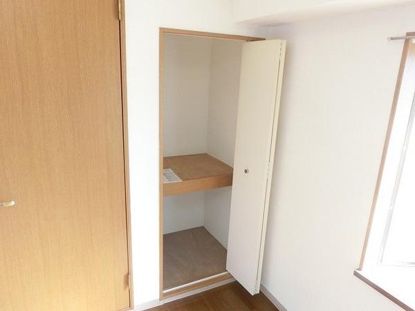 収納　物入れ！