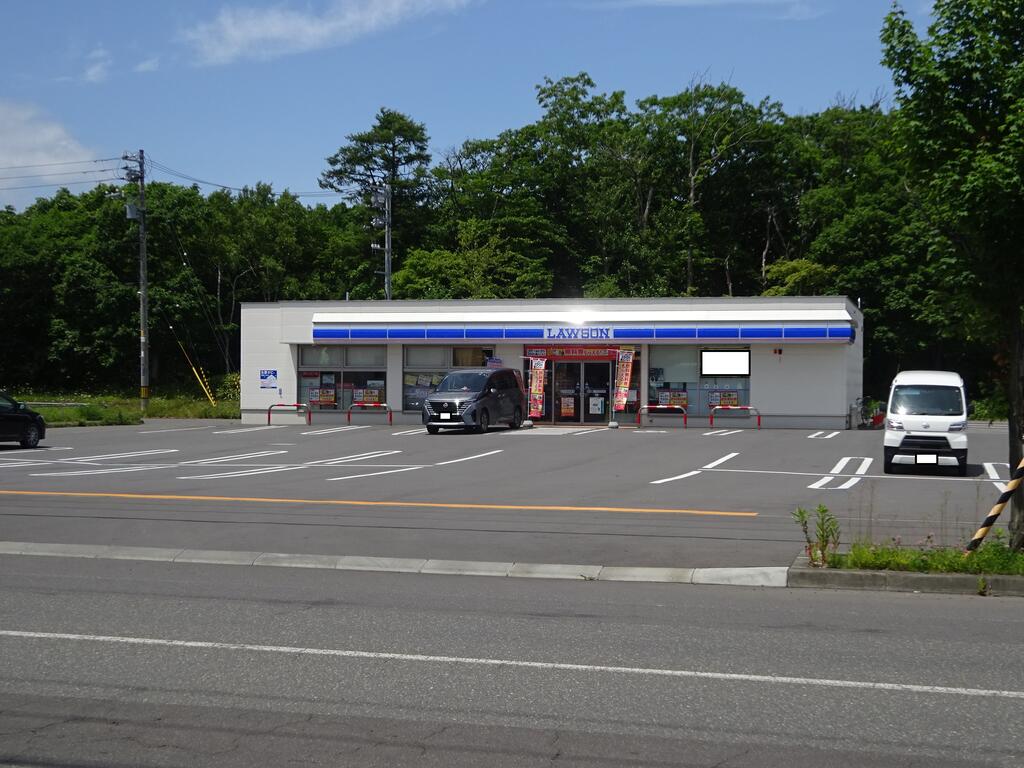コンビニ　ローソン苫小牧拓勇西町六丁目店（コンビニ）まで420m