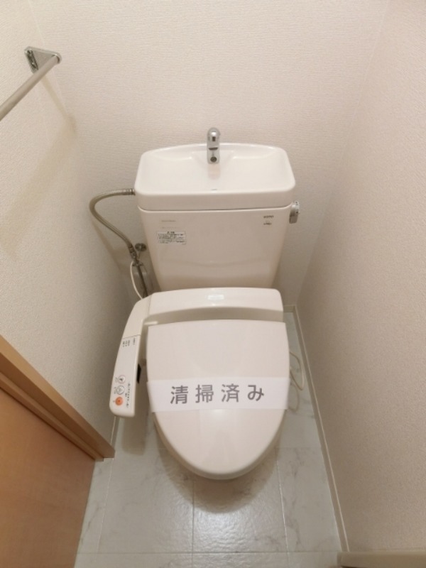 トイレ　図面と現状に相違がある場合には現状を優先