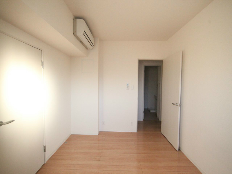 その他部屋・スペース　洋室6帖　ウォークインクローゼット付　エアコン付