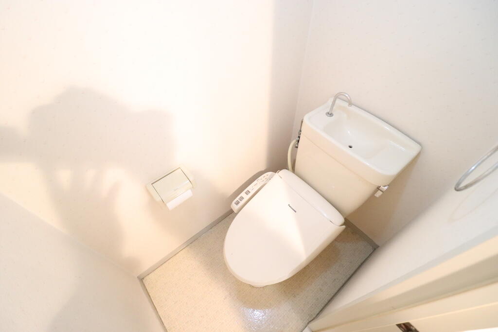 トイレ　トイレ