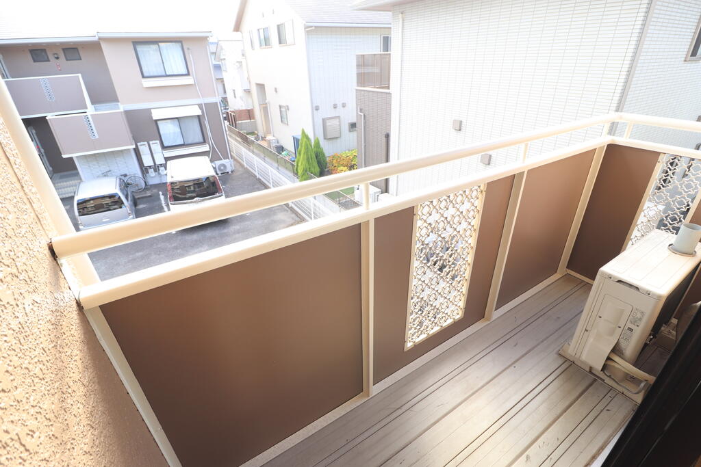 バルコニー　バルコニー