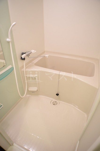 バス・シャワールーム　ゆったりくつろげる浴室