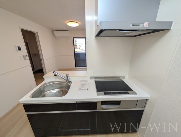 キッチン　イメージ（同施工会社同一モデルの写真です）