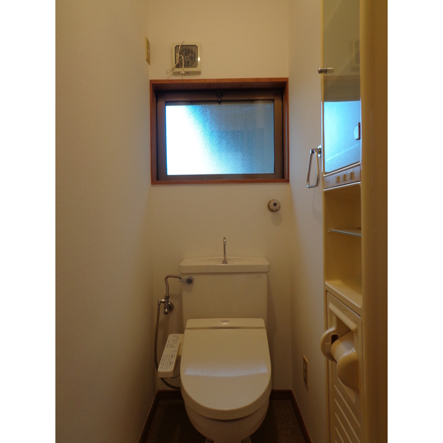 仙台市泉区寺岡1丁目22-27のトイレ写真
