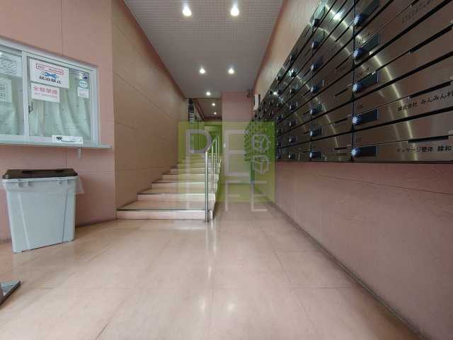 ロビー　リライフ浅草店