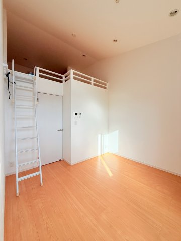 居室・リビング　同シリーズ物件のモデルルームになります※現況優先