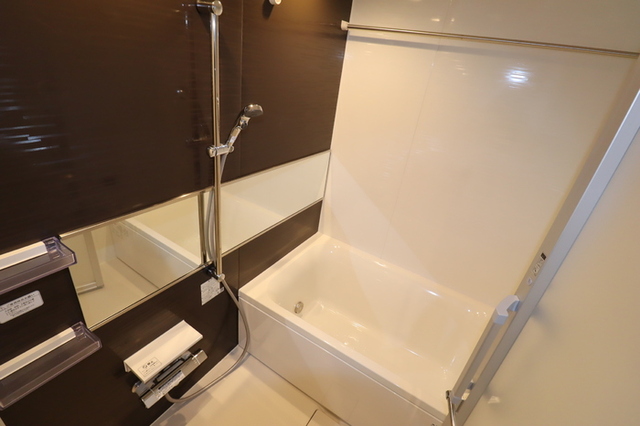 バス・シャワールーム　浴室