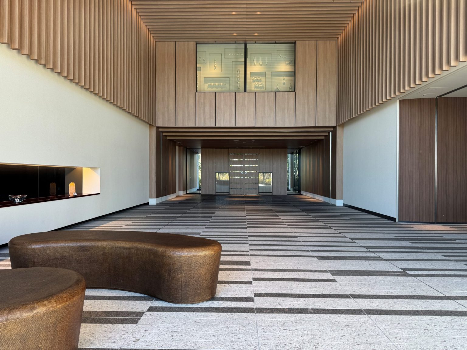 コンビニ　ローソン三田一丁目店（コンビニ）まで544m