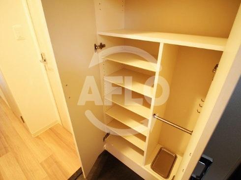 玄関　ファステート大阪ドームシティ　下駄箱