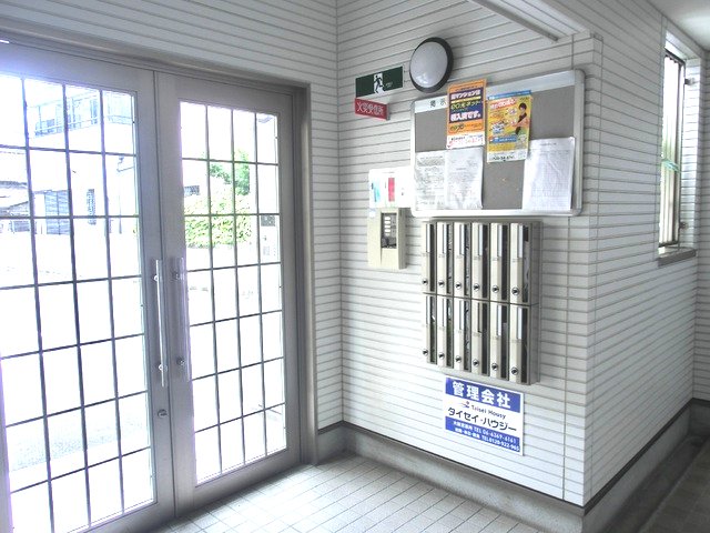 エントランス　エントランス