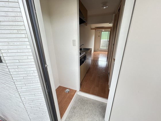 玄関　※別部屋の写真です