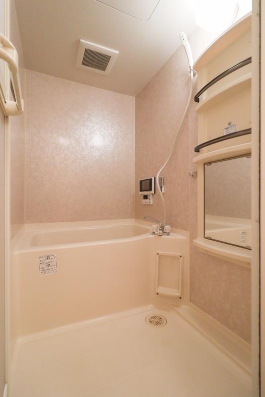 バス・シャワールーム　図面と現状に相違がある場合には現状を優先