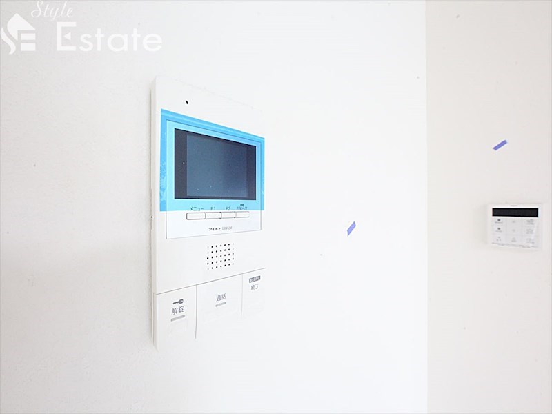 セキュリティ　モニター付きインターホン