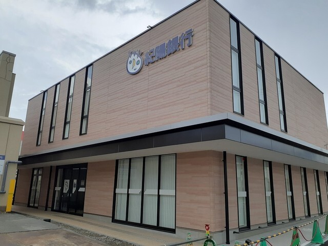 銀行　紀陽銀行松江支店様（銀行）まで400m