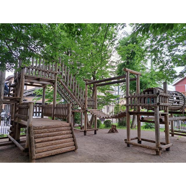 公園　小塚山フィールドアスレチック公園（公園）まで240m