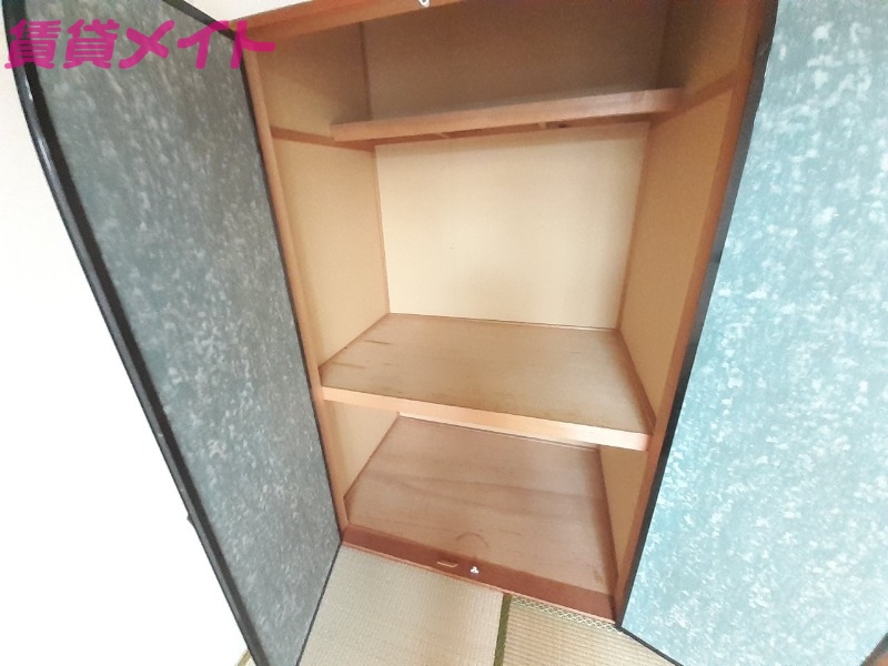 収納　写真は他のお部屋の写真を代用しております。