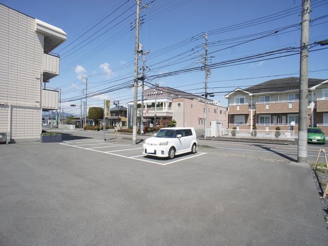 駐車場　駐車場可能です♪